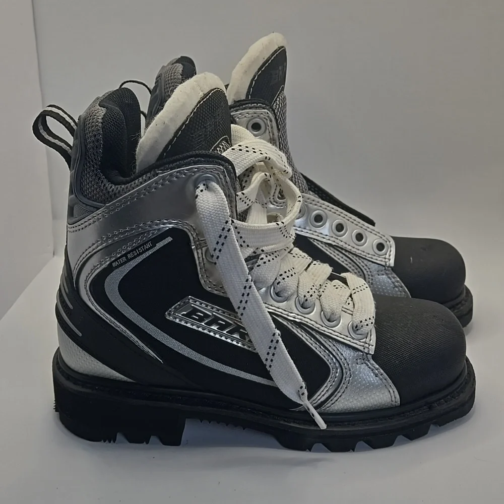 BARI Rookie Ice Hockey Skate Street Boots Kids 3.5 M Winter Thinsulate Insulated